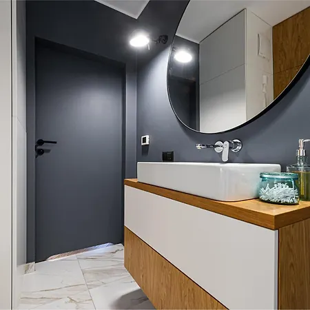 Апартаменты Silver House By Centrum Wanna Parking 5 Min Do Plazy