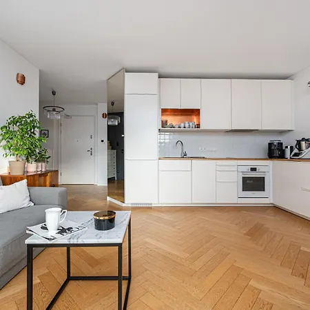 Appartement Silver House By Centrum Wanna Parking 5 Min Do Plazy Gdynia