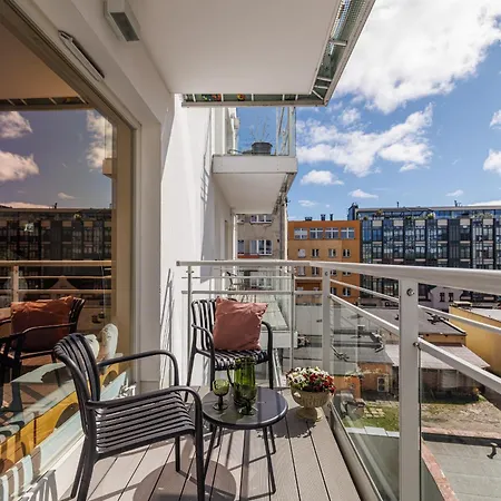 Appartement Silver House By Centrum Wanna Parking 5 Min Do Plazy Gdynia